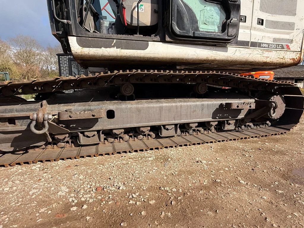 Hidromek HMK220LC-4
