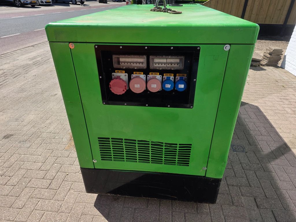 Atlas Copco Genelac 100 kva generator aggregaat iveco