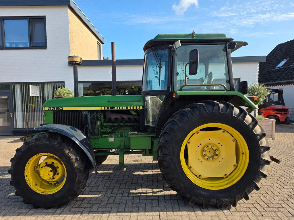 John Deere John deere 3350 6 cilinder tractor