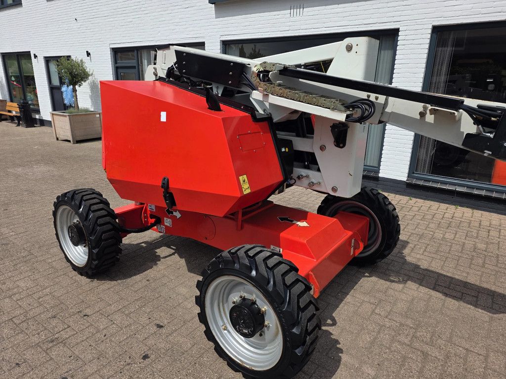 JLG 340aj knikarm hoogwerker