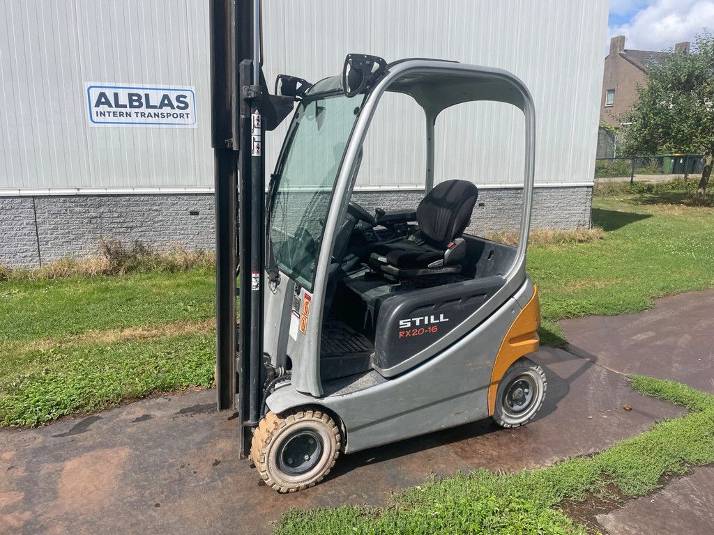 Still RX20-16 vierwielheftruck freelift en met rotator