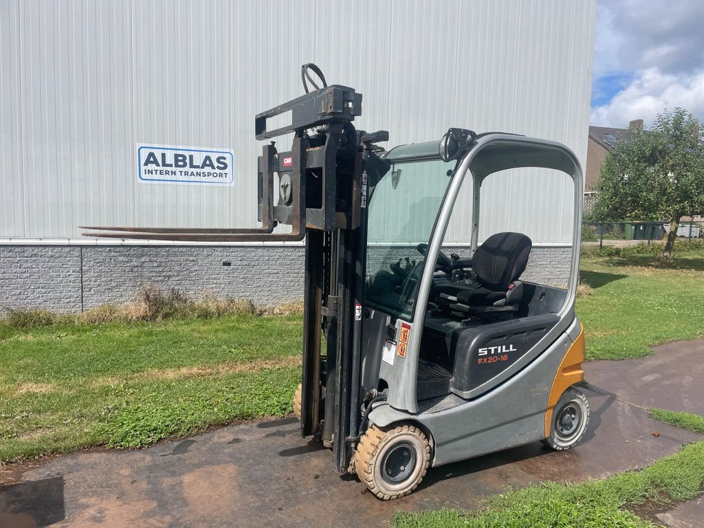 Still RX20-16 vierwielheftruck freelift en met rotator