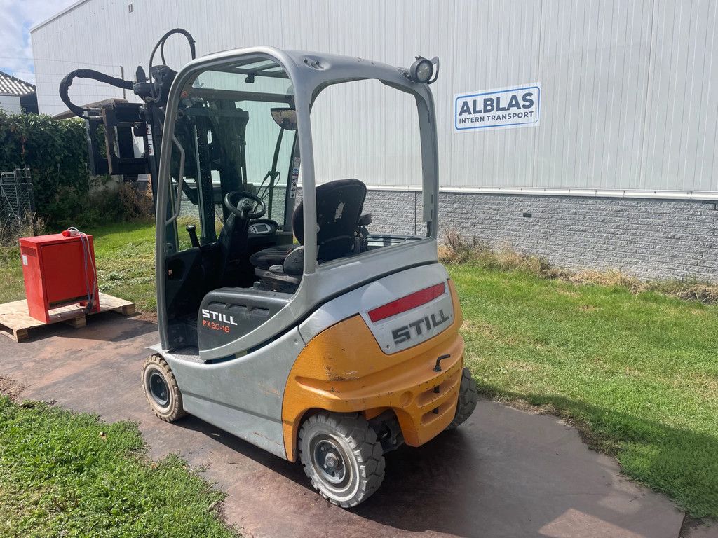 Still RX20-16 vierwielheftruck freelift en met rotator