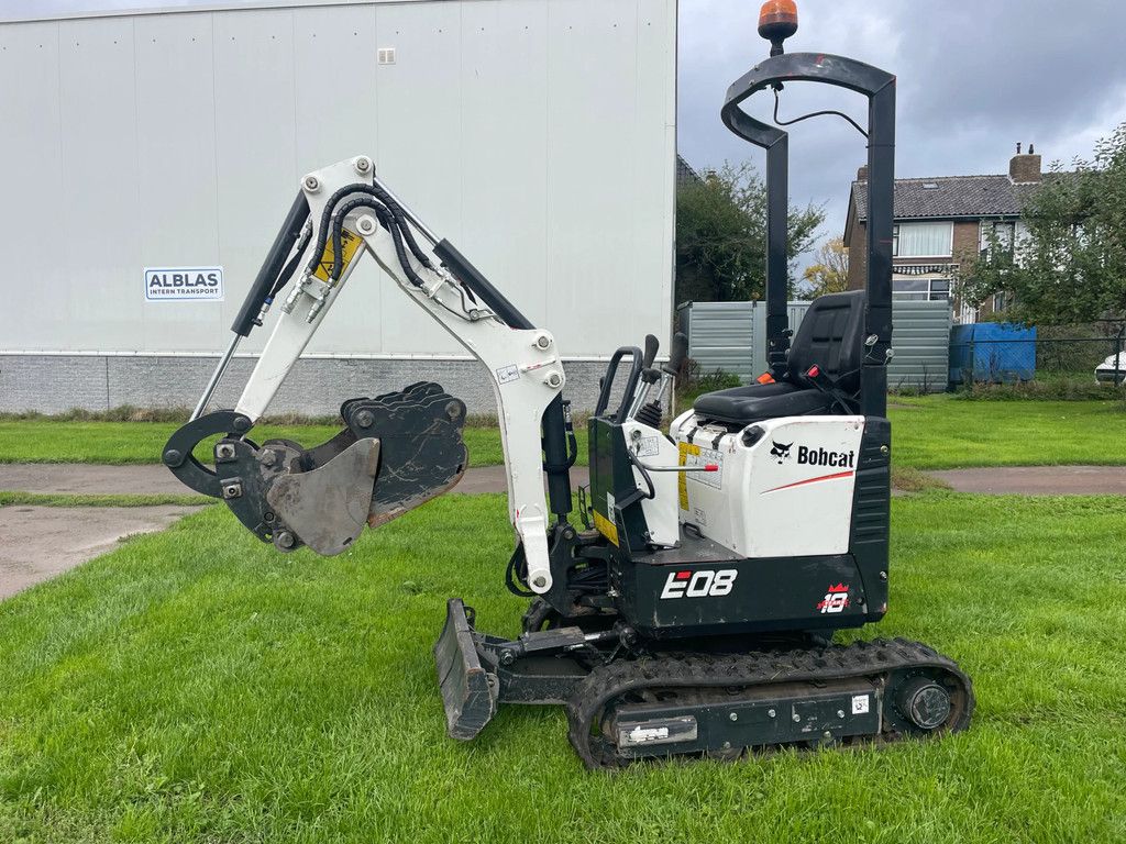 Bobcat E08 minigraafmachine 69 uur!