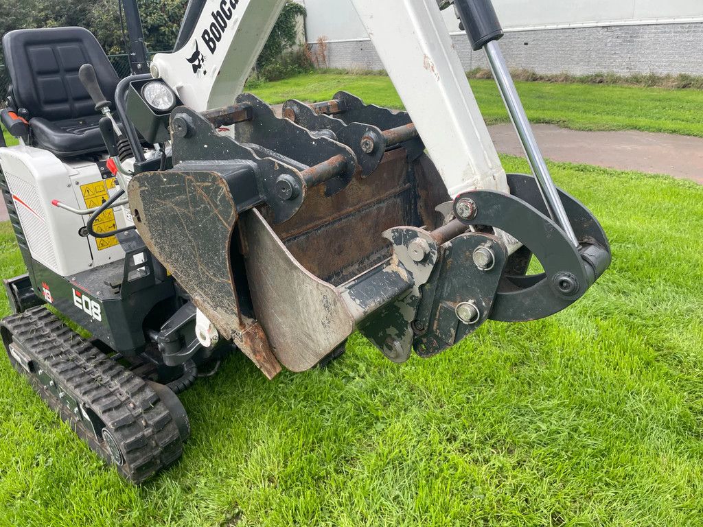 Bobcat E08 minigraafmachine 69 uur!