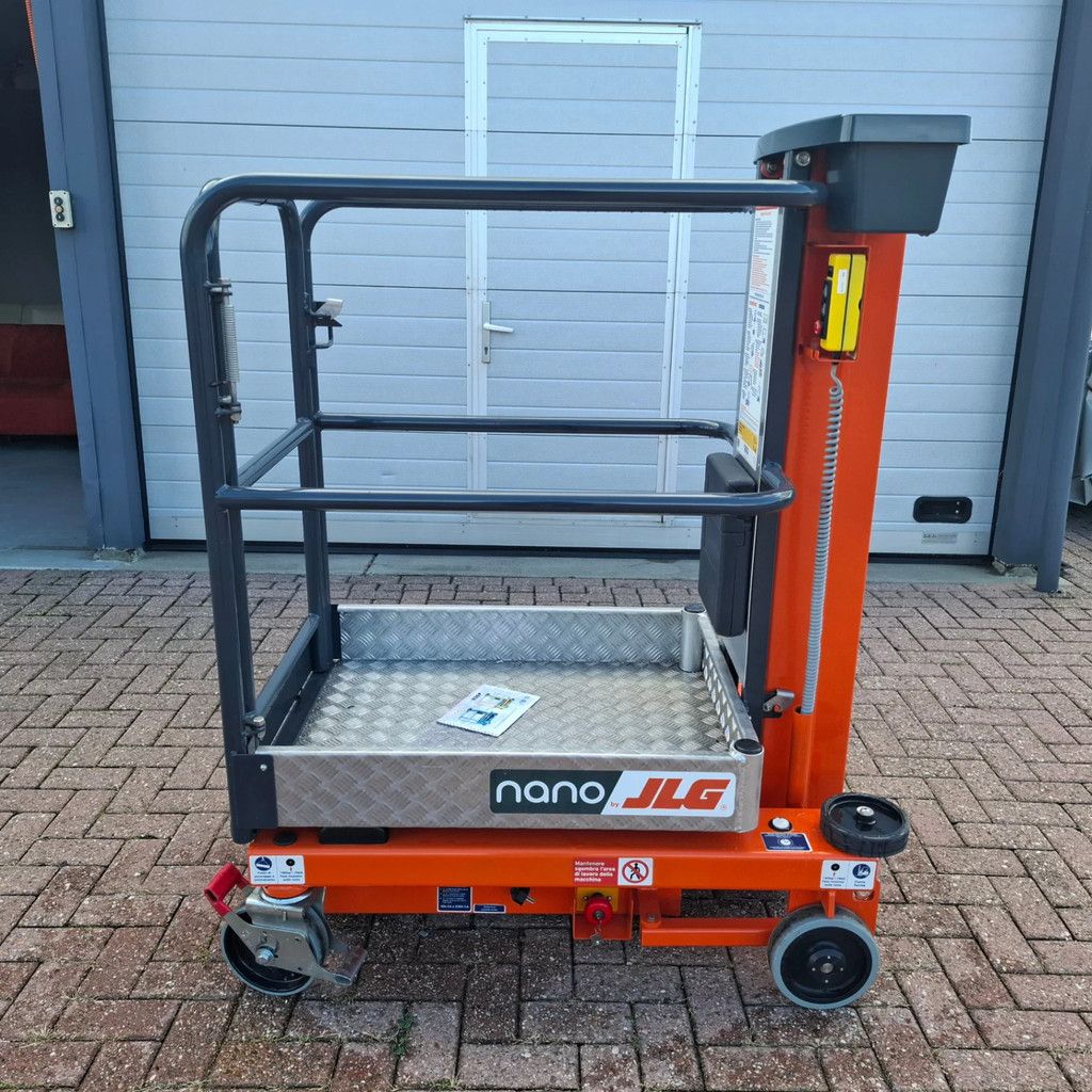 JLG Power Towers Nano Nano