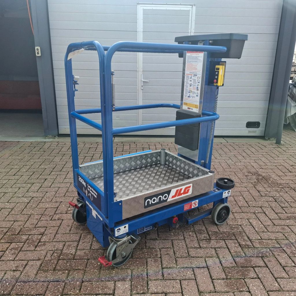JLG Power Towers Nano Nano