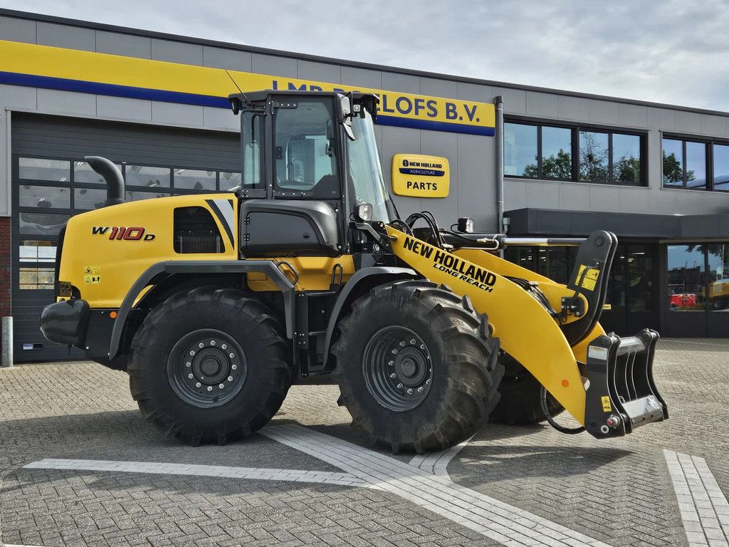 New Holland W110D Long reach