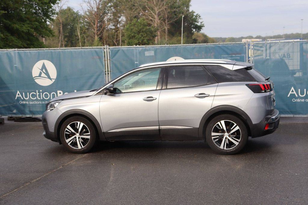 Peugeot 3008 SUV Petrol 130hp 2017