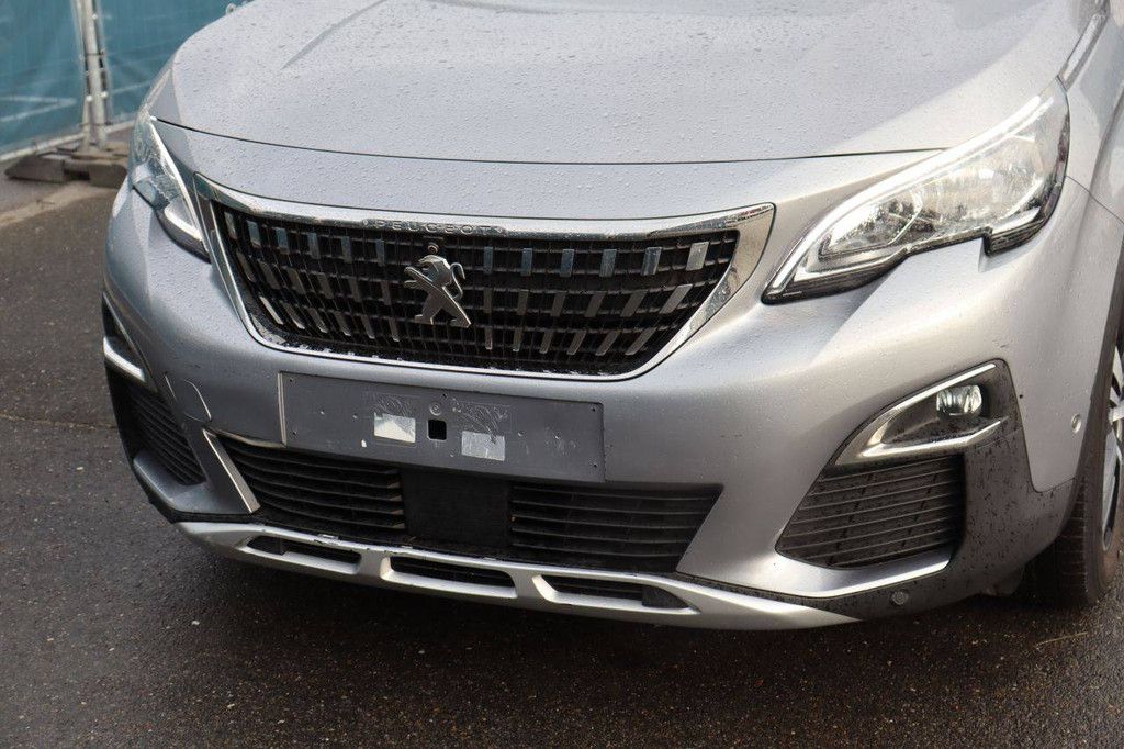 Peugeot 3008 SUV Petrol 130hp 2017