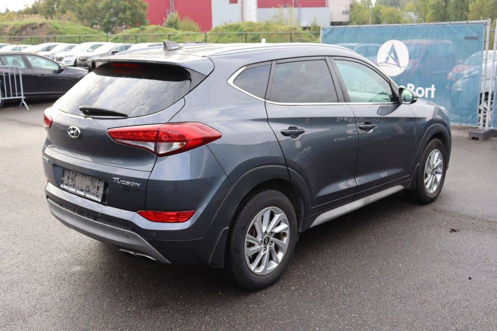 SUV Hyundai Tucson Petrol 177hp 2018 (Margin)