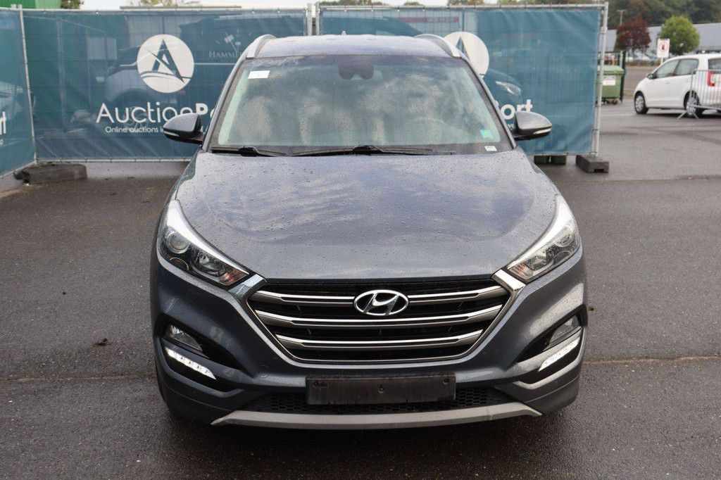 SUV Hyundai Tucson Petrol 177hp 2018 (Margin)