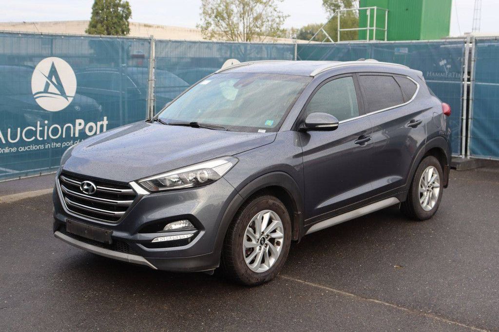 SUV Hyundai Tucson Petrol 177hp 2018 (Margin)