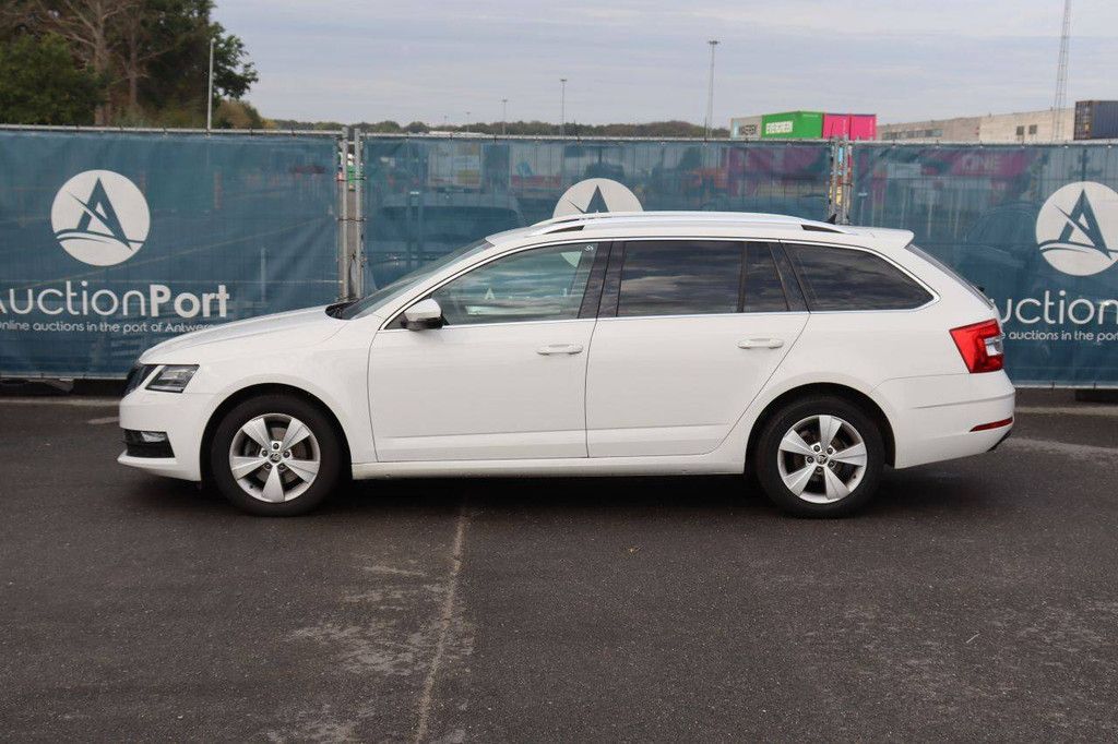 Skoda Octavia Station Wagon Petrol/LPG 130hp 2021 (Margin)