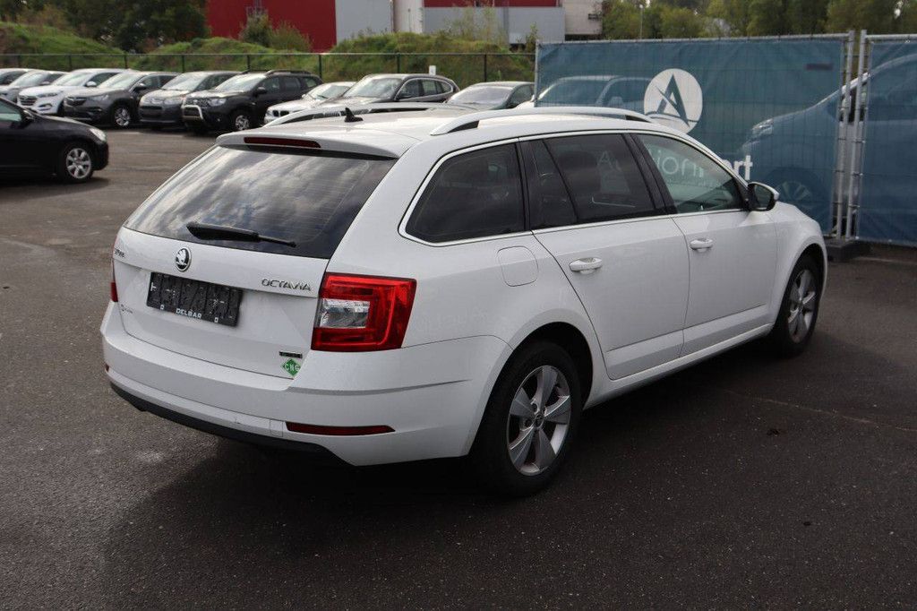 Skoda Octavia Station Wagon Petrol/LPG 130hp 2021 (Margin)