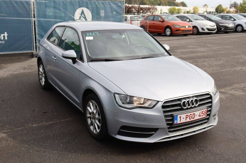Passenger car Audi A3 Diesel 110hp 2015 (Margin)