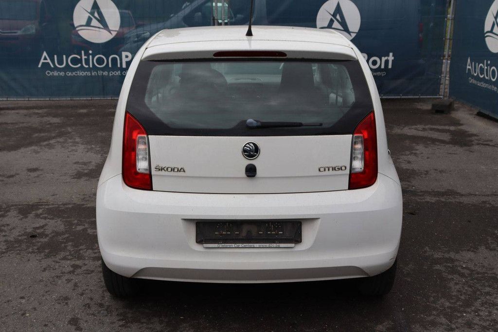 Pkw Skoda Citigo Benzin 60 PS 2015 (Marge)