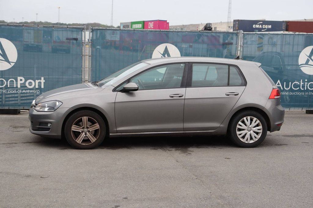 Pkw Volkswagen Golf Benzin 85 PS 2017 (Marge)