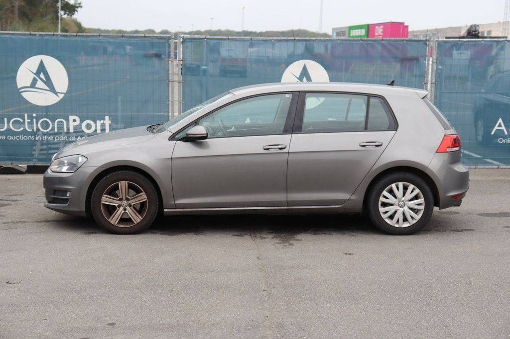 Pkw Volkswagen Golf Benzin 85 PS 2017 (Marge)