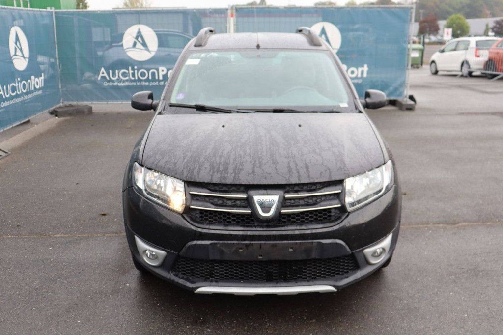 Passenger car Dacia Sandero Petrol 90hp 2015 (Margin)