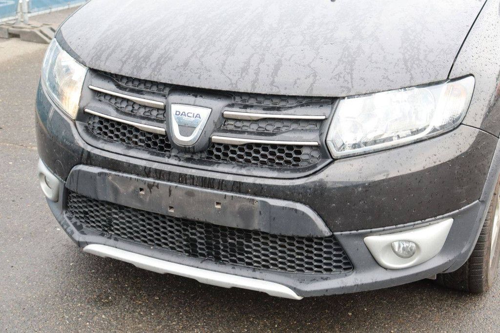 Passenger car Dacia Sandero Petrol 90hp 2015 (Margin)