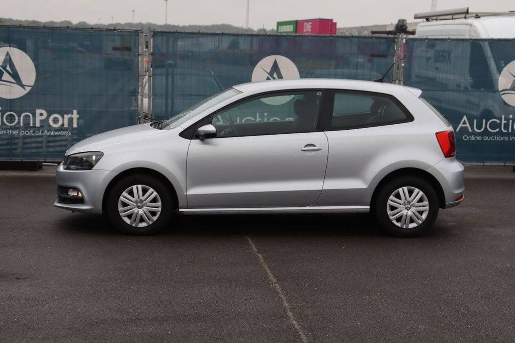 Pkw Volkswagen Polo Benzin 60 PS 2016 (Marge)