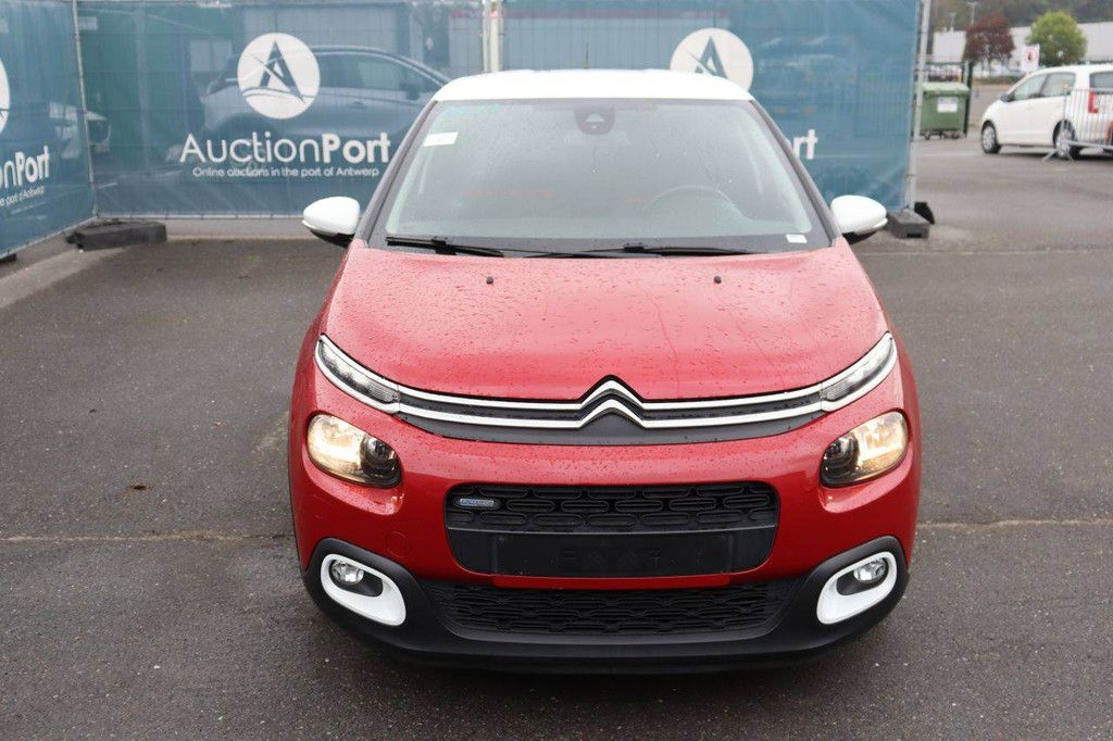 Passenger car Citroen C3 Petrol 110hp 2017 (Margin)