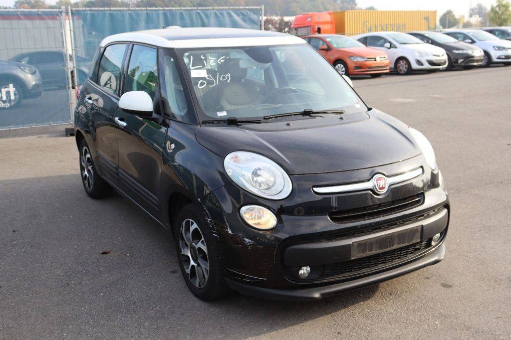 Passenger car Fiat 500L Petrol 95hp 2017 (Margin)