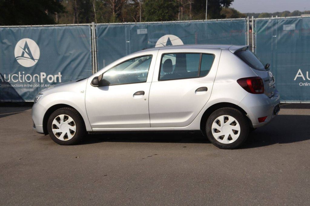 Passenger car Dacia Sandero Petrol 73hp 2018 (Margin)