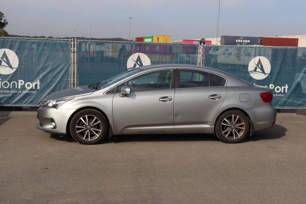 Pkw Toyota Avensis Diesel 124 PS 2012 (Margin)