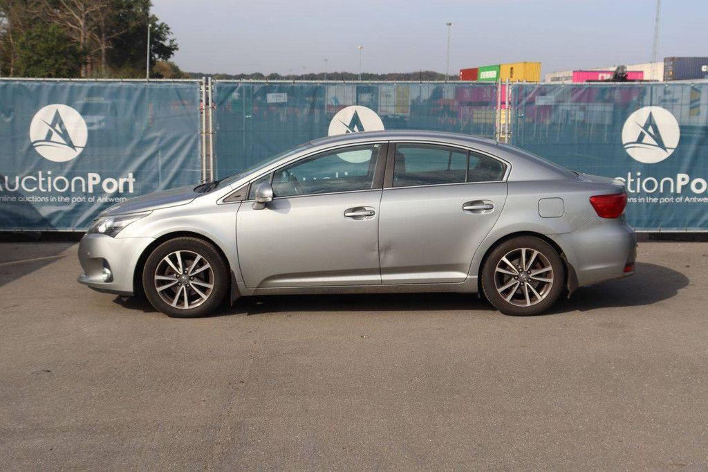 Pkw Toyota Avensis Diesel 124 PS 2012 (Margin)