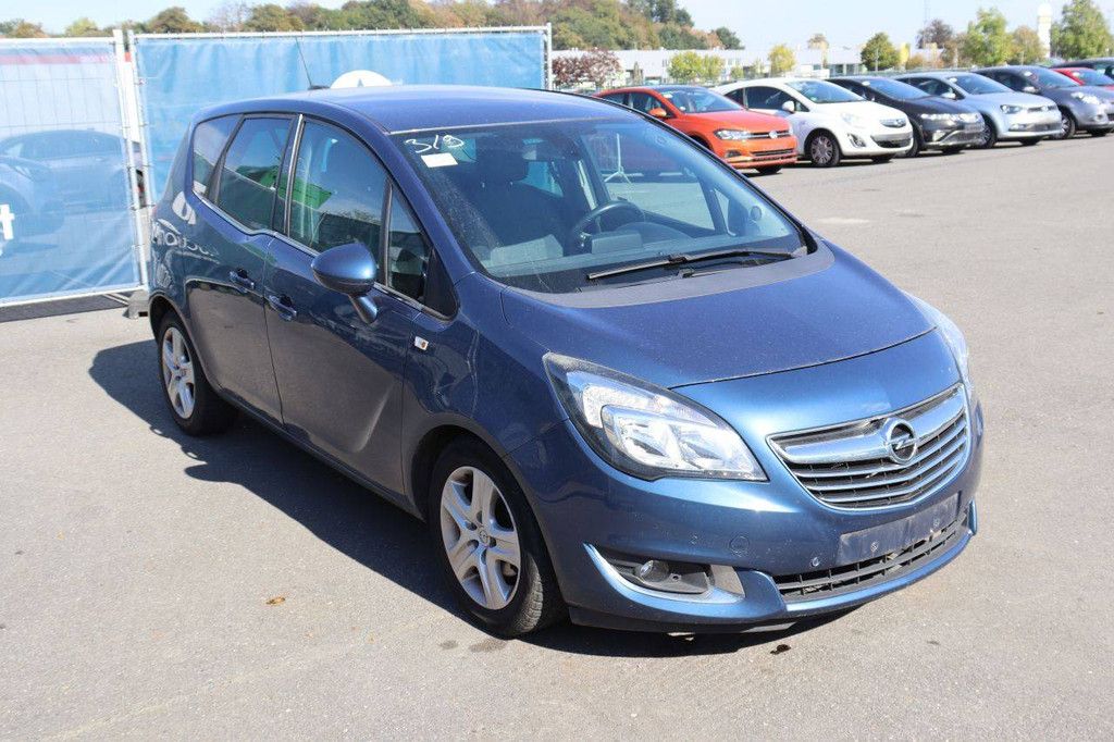 Passenger car Opel Meriva Turbo Petrol 120hp 2017 (Margin)