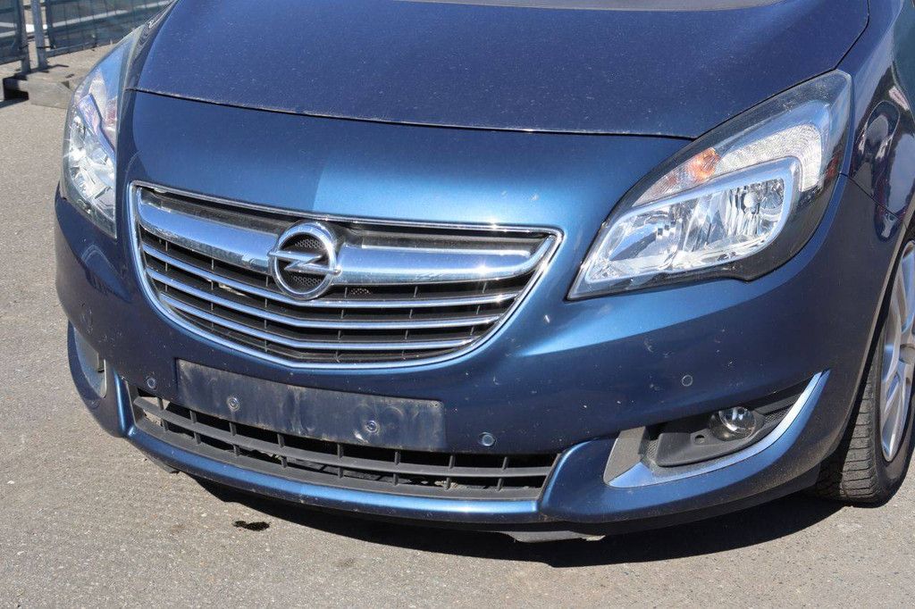 Passenger car Opel Meriva Turbo Petrol 120hp 2017 (Margin)