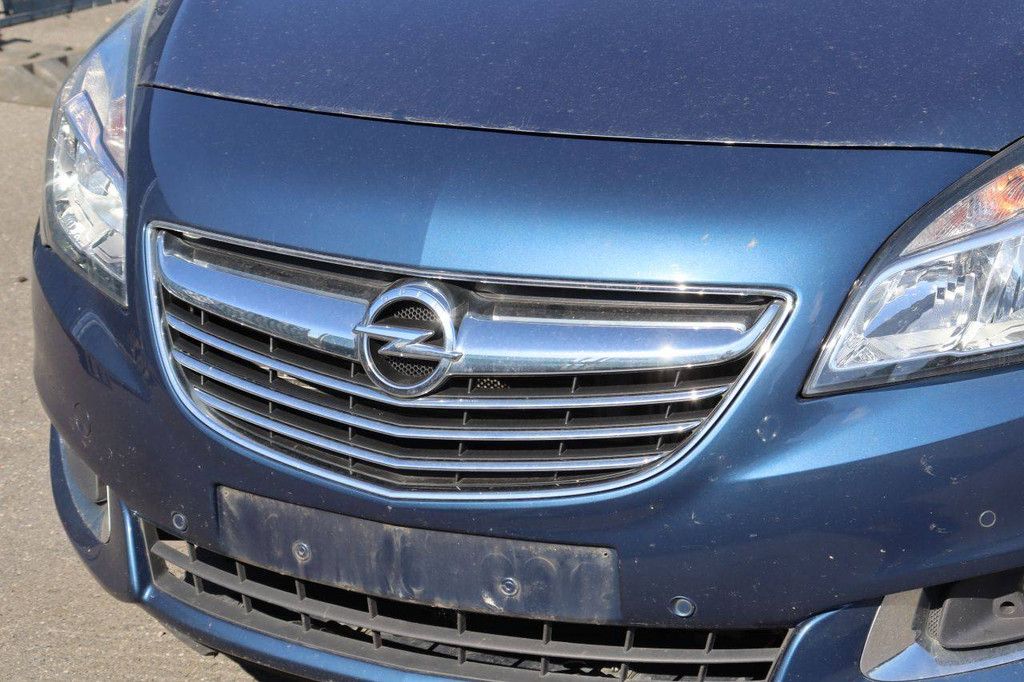 Passenger car Opel Meriva Turbo Petrol 120hp 2017 (Margin)