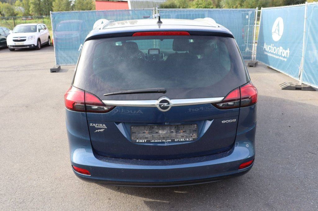 Passenger car Opel Zafira Diesel 136hp 2015 (Margin)