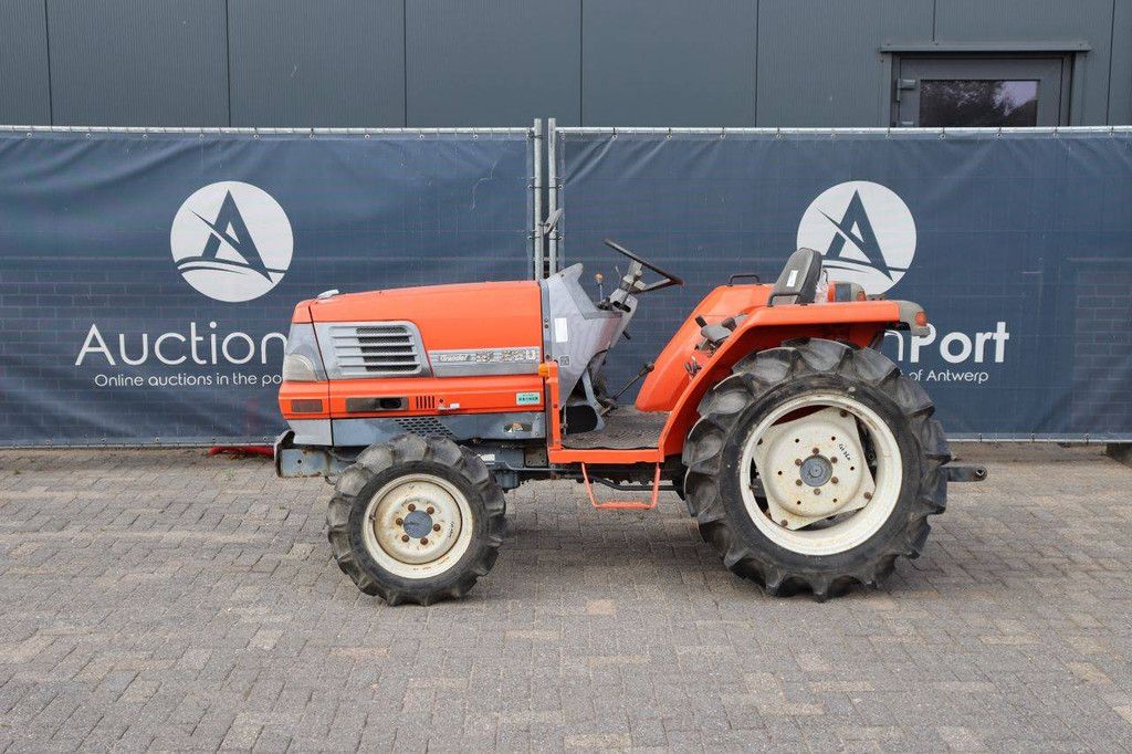 Kleintraktor Kubota GL260 Diesel 26 PS