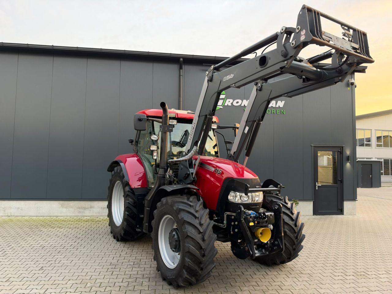 Case Maxxum 115