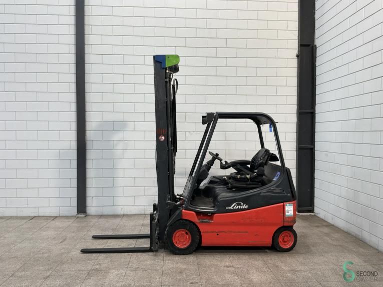 Gabelstapler Elektrisch Linde E 20 2006