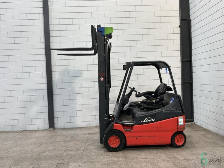 Gabelstapler Elektrisch Linde E 20 2006