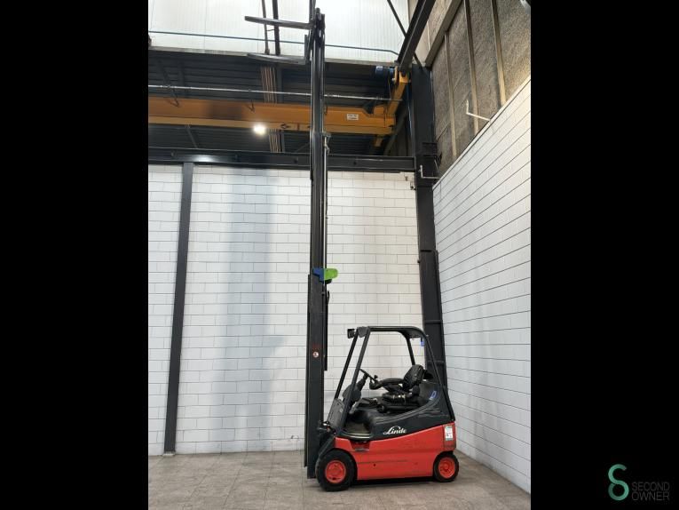 Gabelstapler Elektrisch Linde E 20 2006