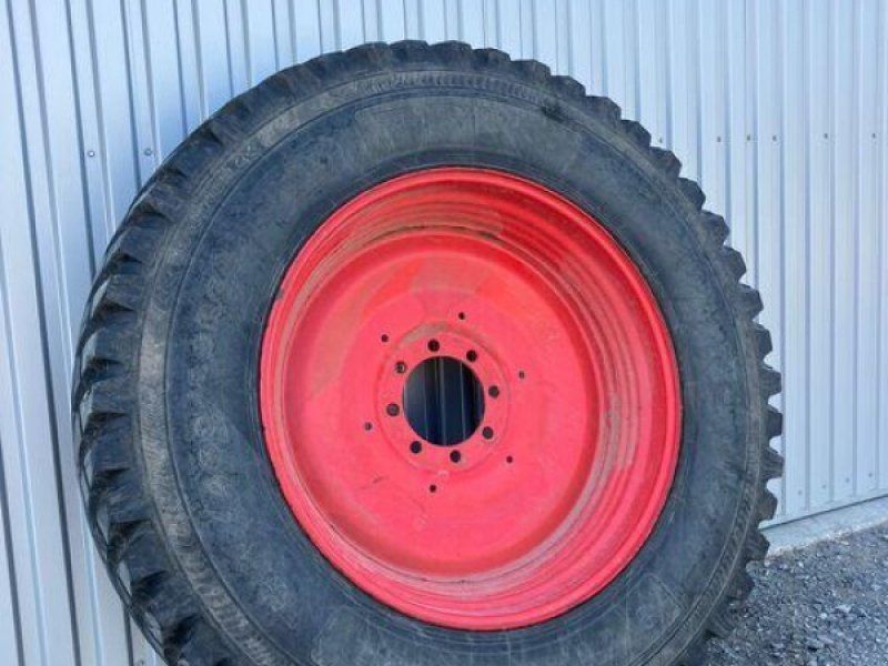 Nokian 400/80 R28 + 480/80 R38