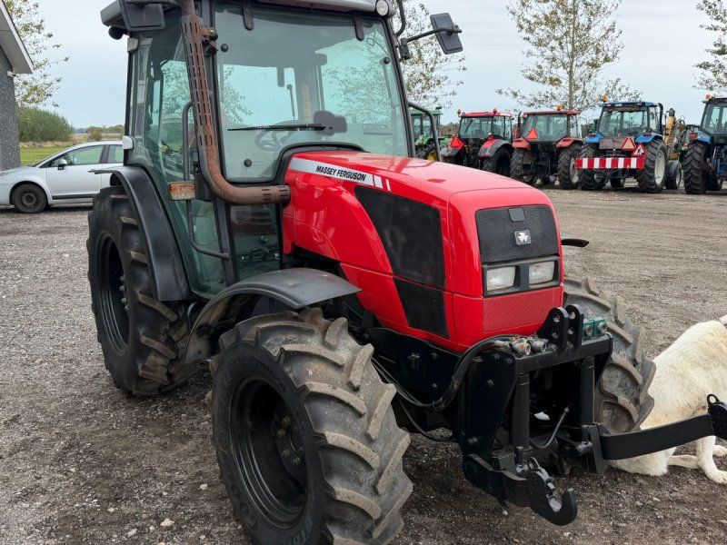 Massey Ferguson 2430 GE  2430 GE
