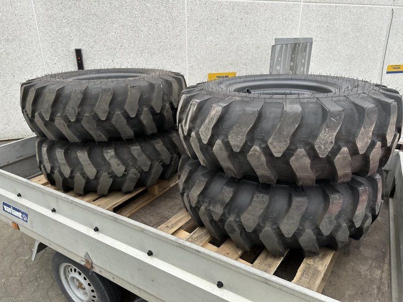 Mitas 360/85-20