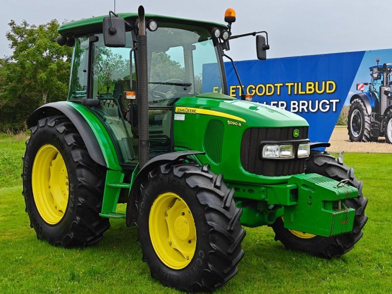 John Deere 5090R