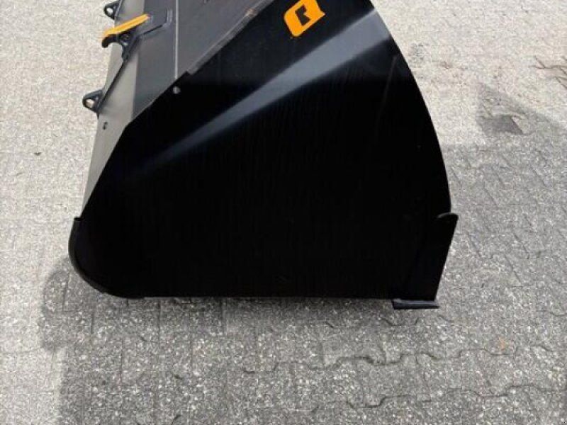Quicke VOLUMENSCHEL VM 225 EURO