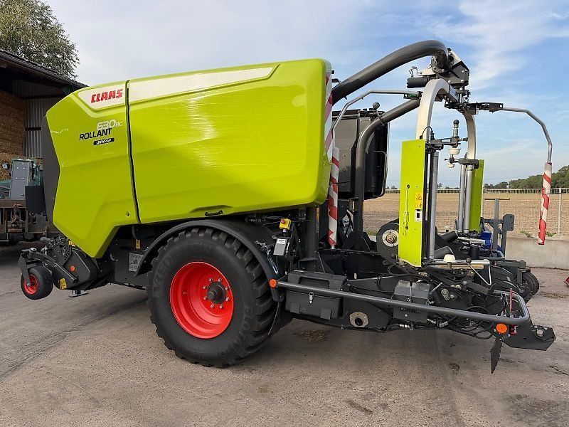 Claas Rollant 630 RC Uniwrap mit MPS System