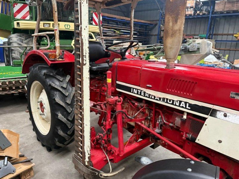IHC 433 / 3053 original Std., Mähwerk, Erstbesitzer