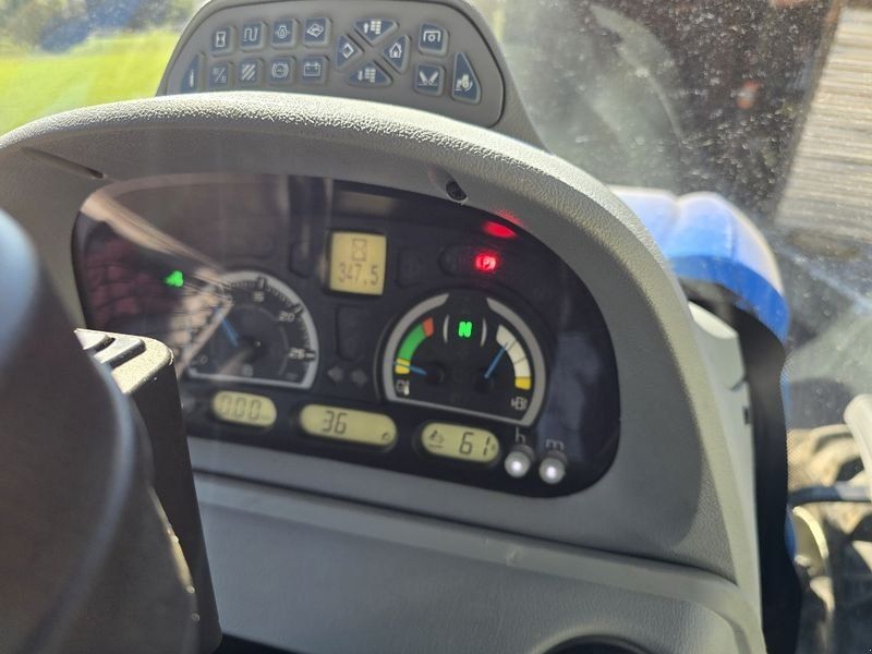New Holland T5 110DC