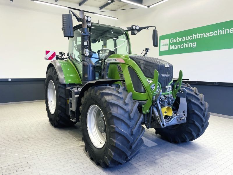 Fendt 724 VARIO S4 PROFI PLUS