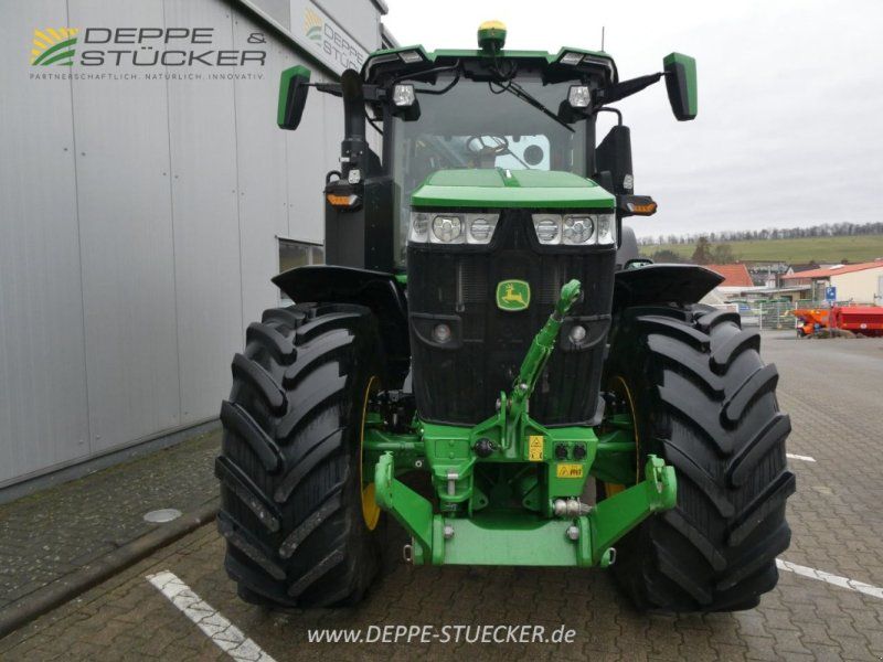 John Deere 7R 310